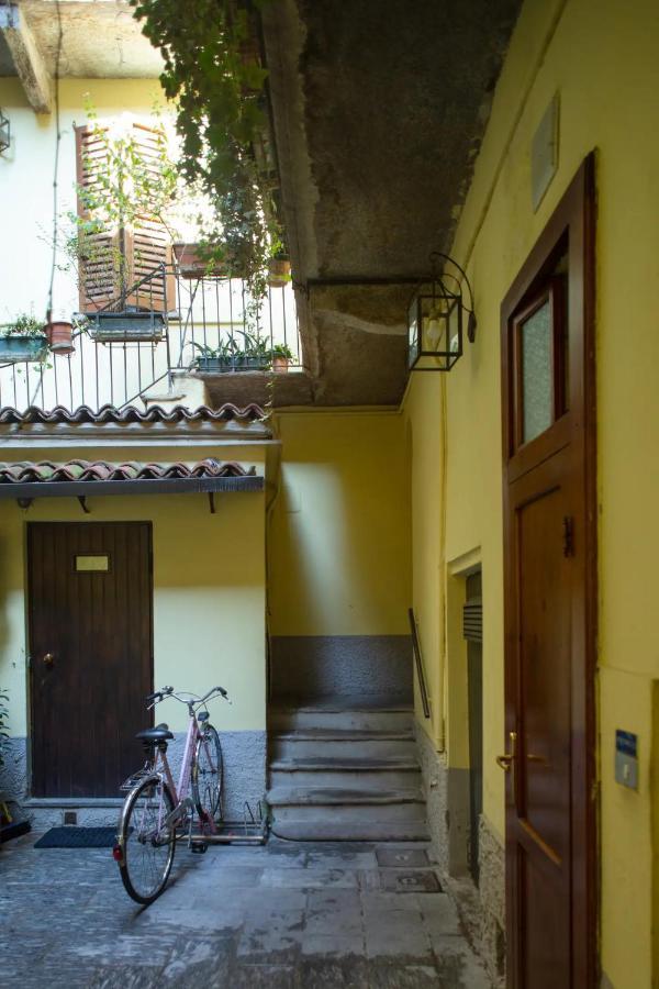 Canal View Historical Apartment Milano Eksteriør billede